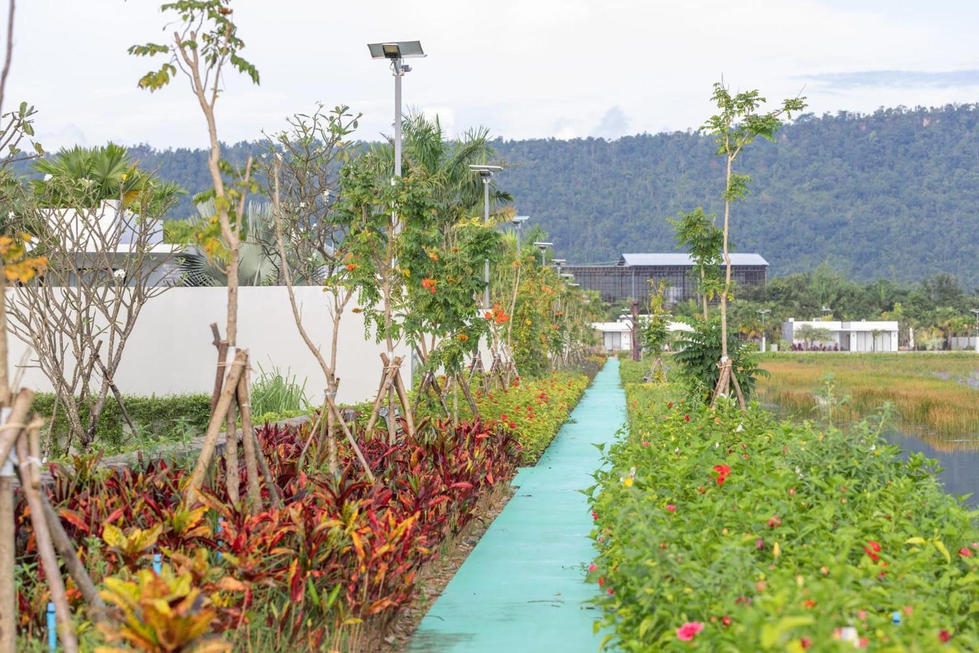 Wonderland Suites And Resort สีหนุวิลล์ ภายนอก รูปภาพ